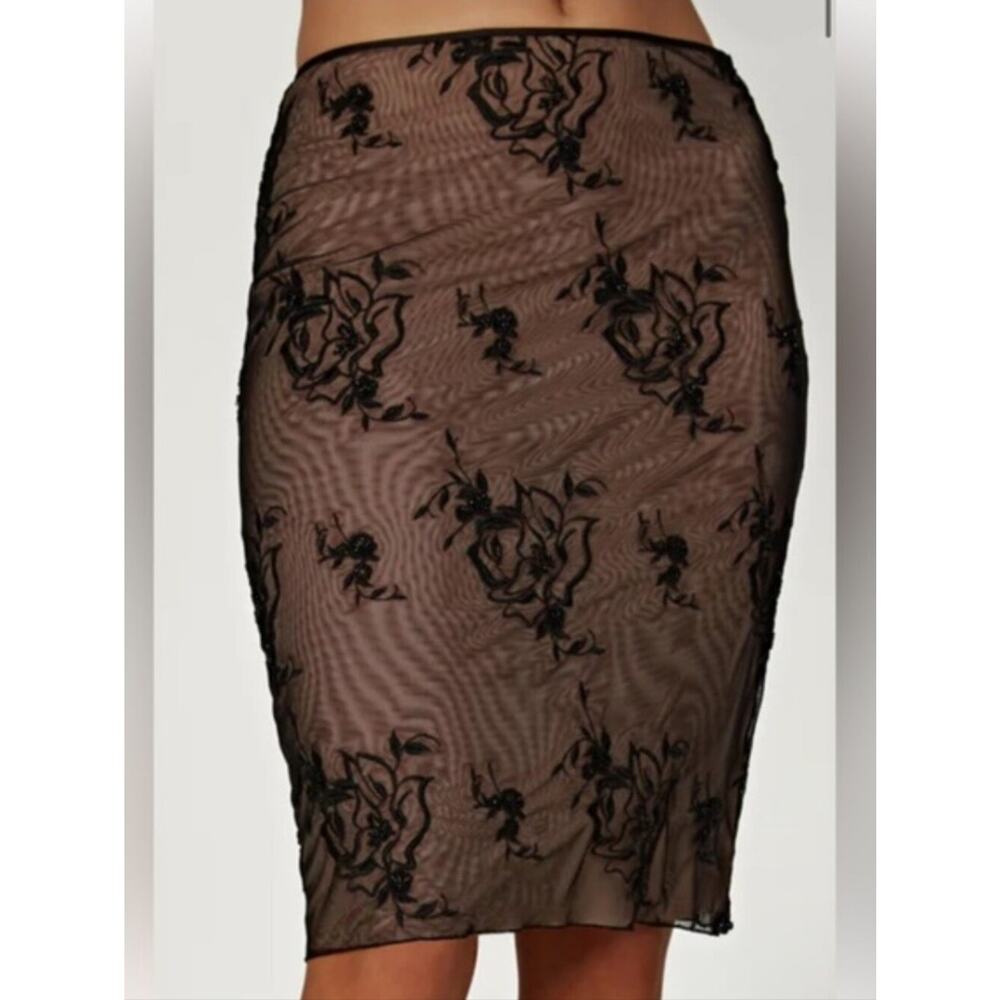 Meshki Xena Black Floral Embroidered Mesh Skirt Set - Picture 15 of 16
